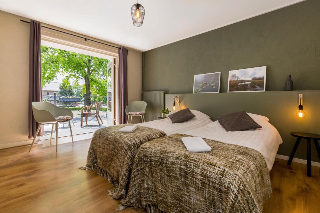 Hotel Restaurant In D'Ouwe Peel Helenaveen Bagian luar foto
