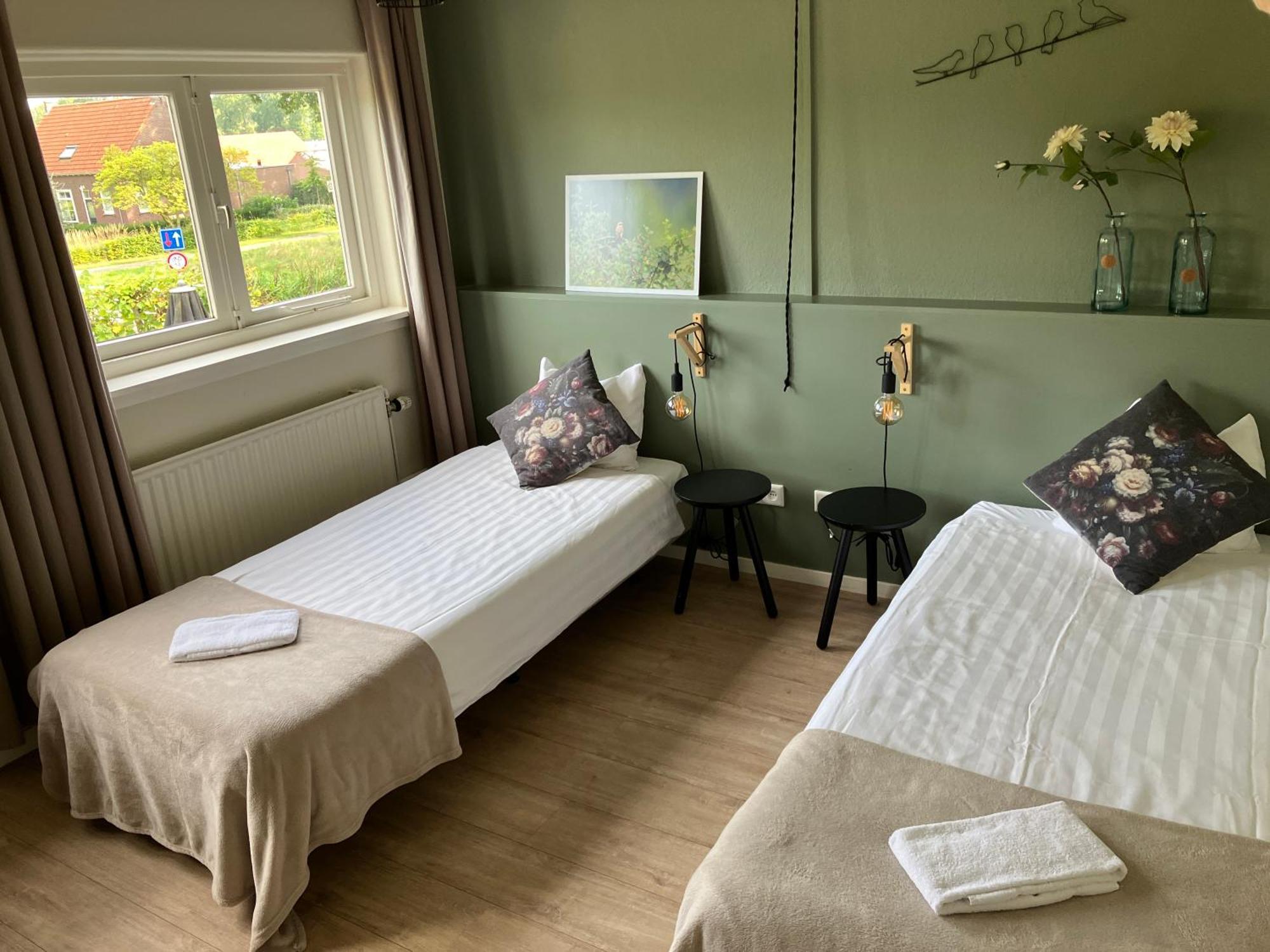 Hotel Restaurant In D'Ouwe Peel Helenaveen Bagian luar foto